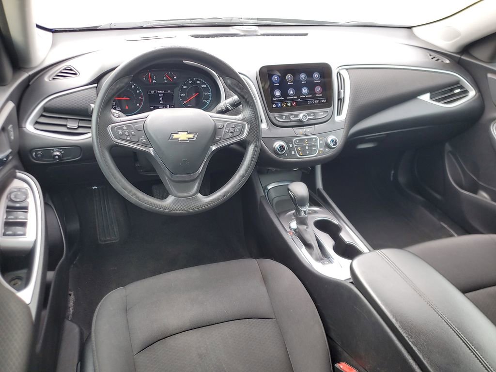 Used 2024 Chevrolet Malibu LT image 11