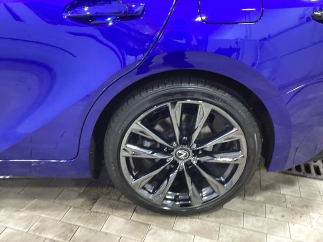 Used 2023 Lexus IS 350 F Sport w/ Memory Package AWD/4WD image 21