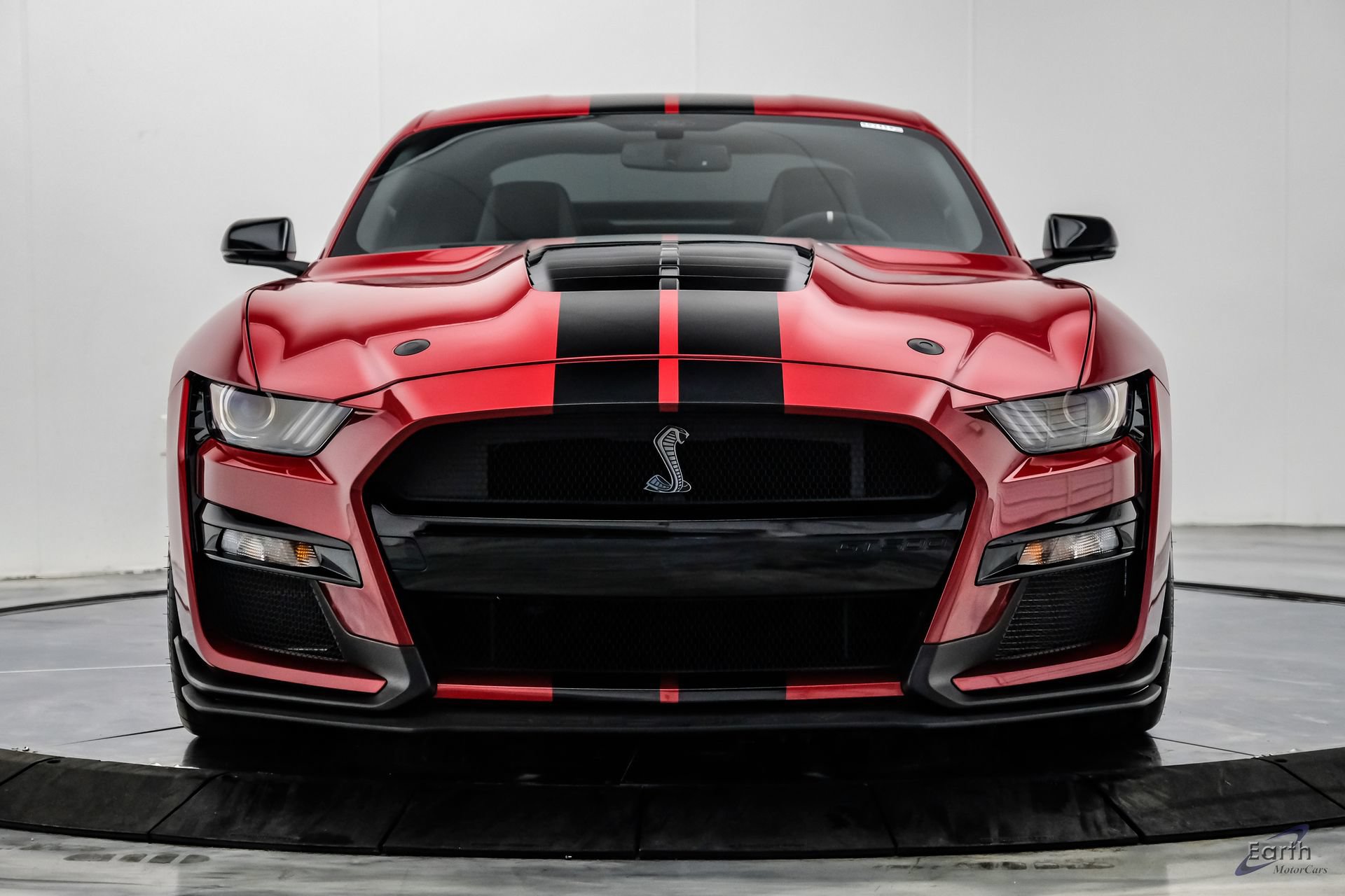 Used 2020 Ford Mustang Shelby GT500 w/ Carbon Fiber Track Pack RWD image 35