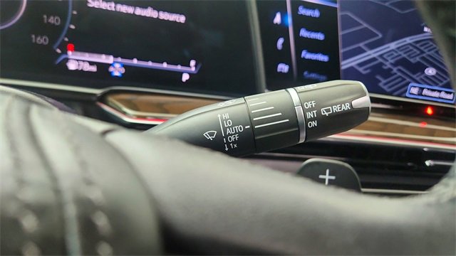 Used 2023 Cadillac Escalade ESV Sport Platinum w/ LPO, ONYX Package image 49