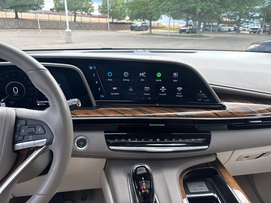 Certified 2023 Cadillac Escalade Premium Luxury Platinum w/ LPO, Radiant Package AWD/4WD image 13