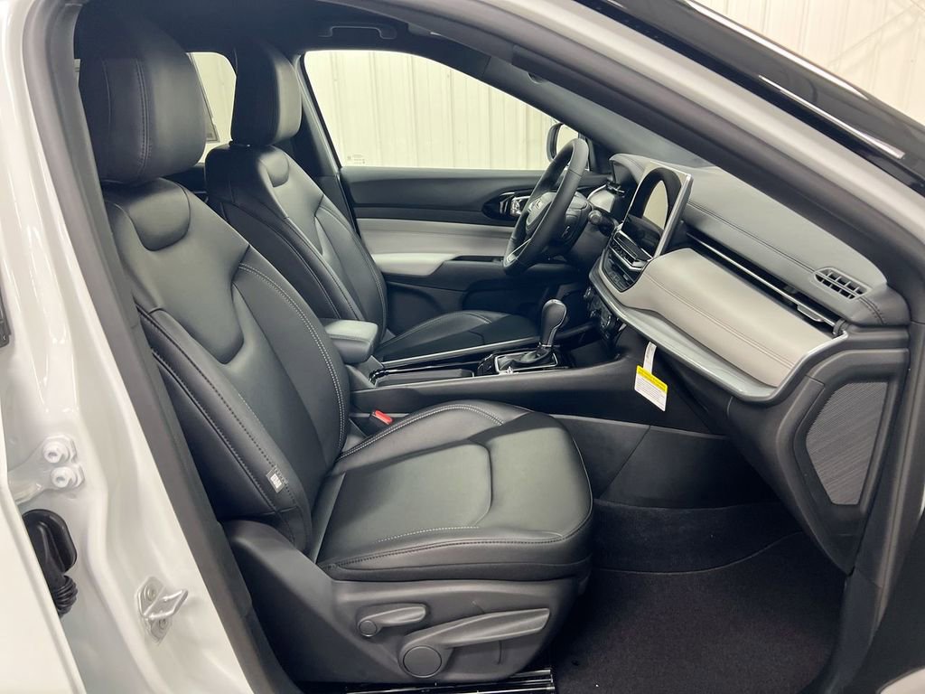 New 2026 Jeep Compass Limited image 21