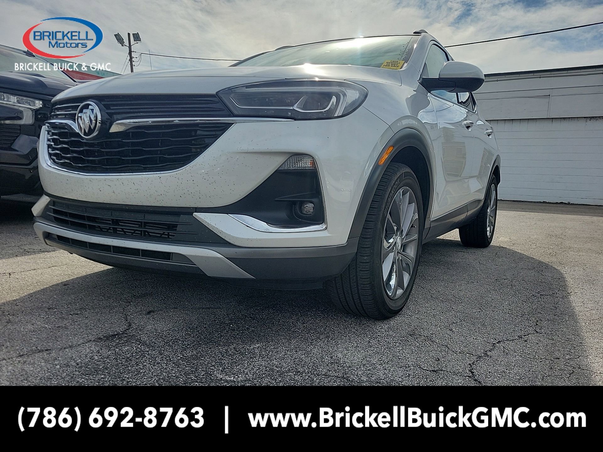 Used 2023 Buick Encore GX Essence w/ Experience Buick Package image 1