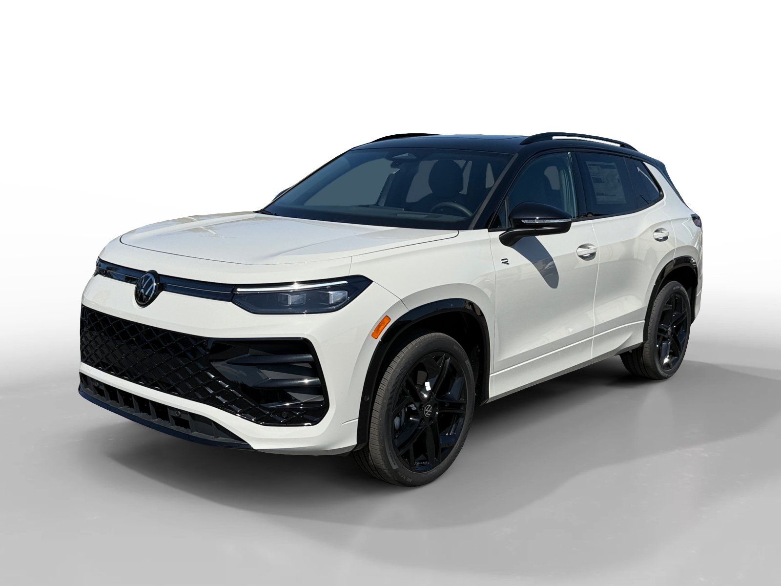New 2026 Volkswagen Tiguan SE R-Line