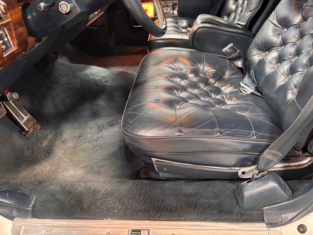 Used 1987 Cadillac Brougham image 11