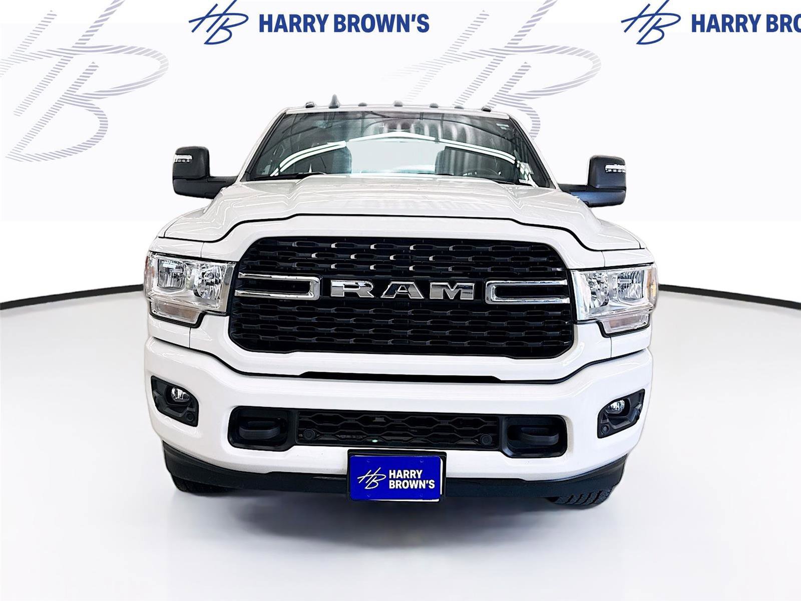 Used 2024 RAM 3500 Big Horn w/ Sport Appearance Package AWD/4WD image 6