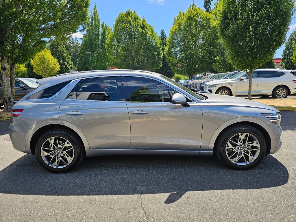 Used 2022 Genesis GV70 2.5T w/ Advanced Package AWD/4WD image 4