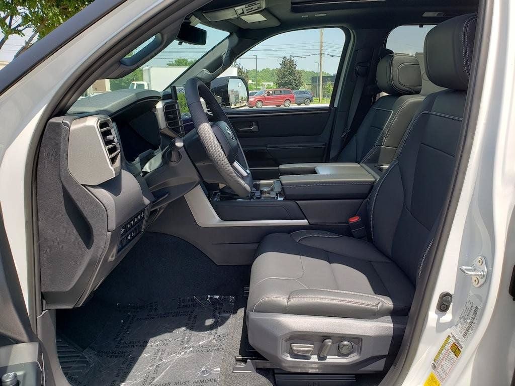 New 2026 Toyota Sequoia Limited w/ Tow Technology Package AWD/4WD image 9