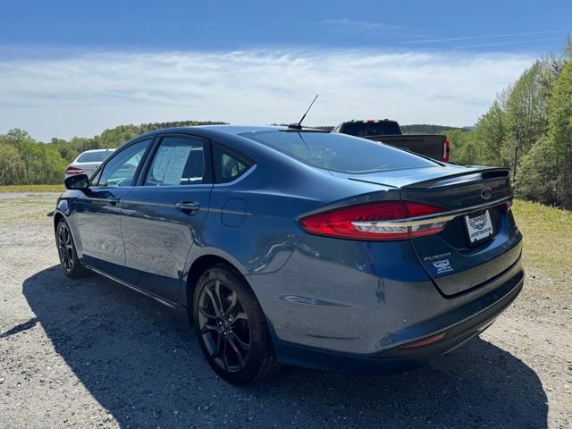 Used 2018 Ford Fusion SE w/ Equipment Group 201A FWD image 6
