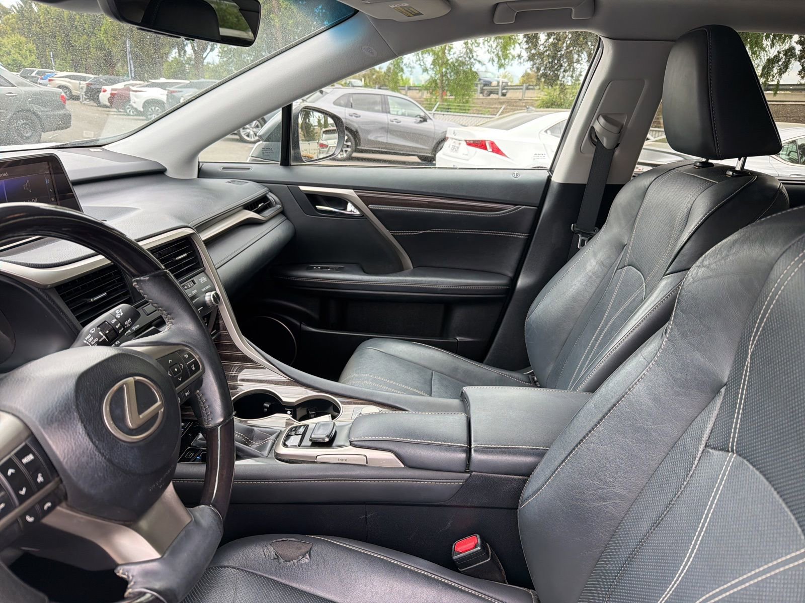 Used 2017 Lexus RX 450h AWD image 8