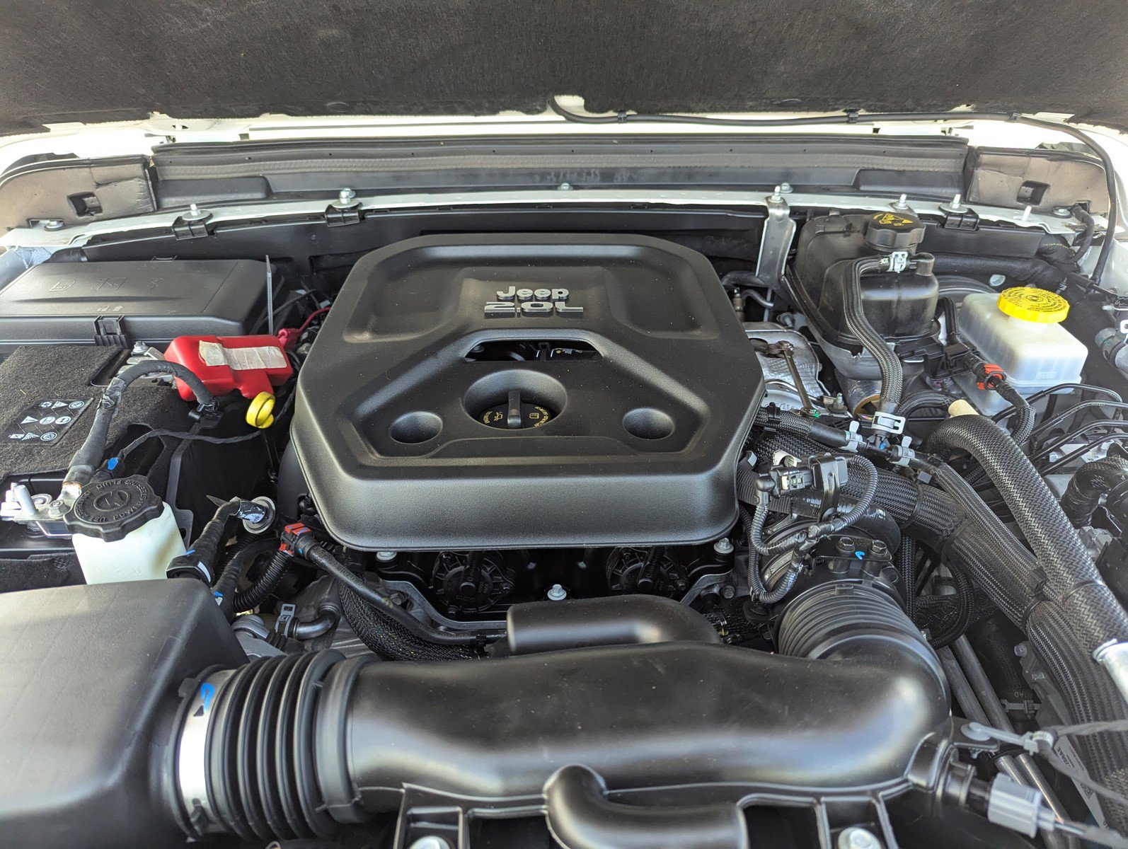 Used 2019 Jeep Wrangler Unlimited Sport S image 32