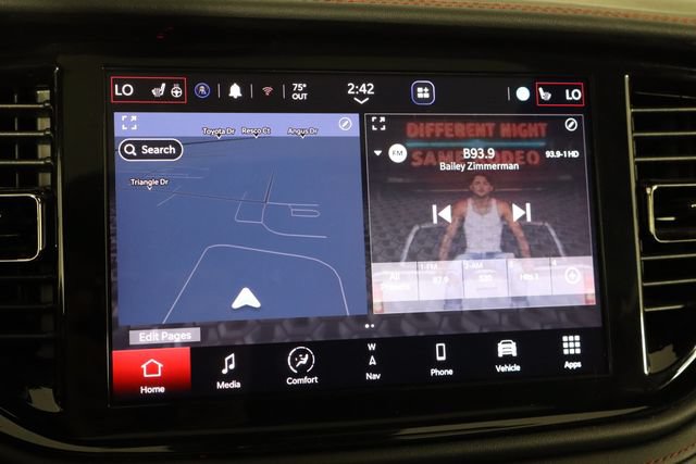 Used 2025 Dodge Durango R/T AWD/4WD image 34