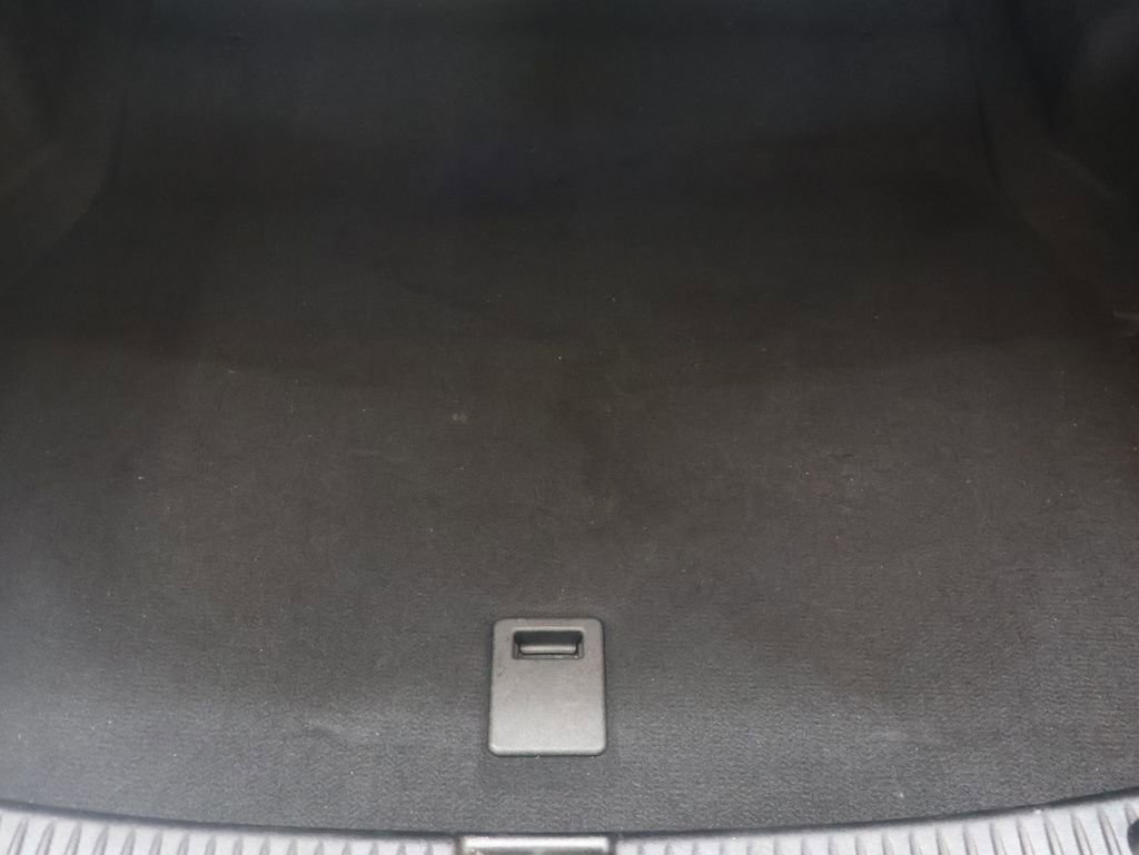 Used 2020 Mercedes-Benz C 300 4MATIC Sedan w/ Driver Assistance Package image 13