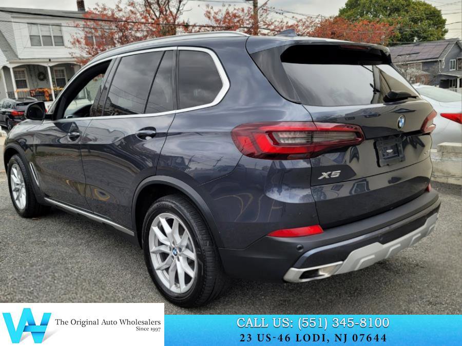 Used 2021 BMW X5 xDrive40i w/ Convenience Package image 4