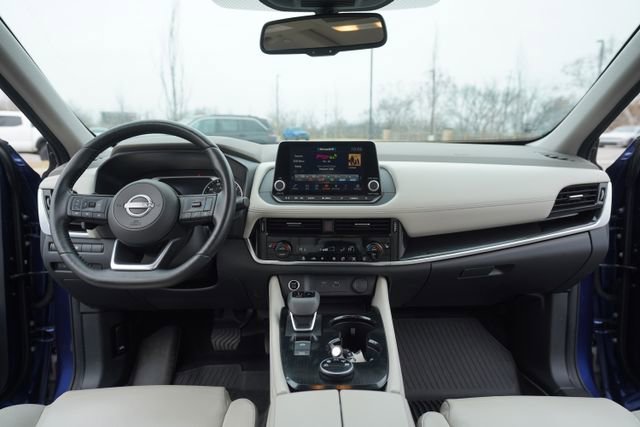 Used 2023 Nissan Rogue SL image 27