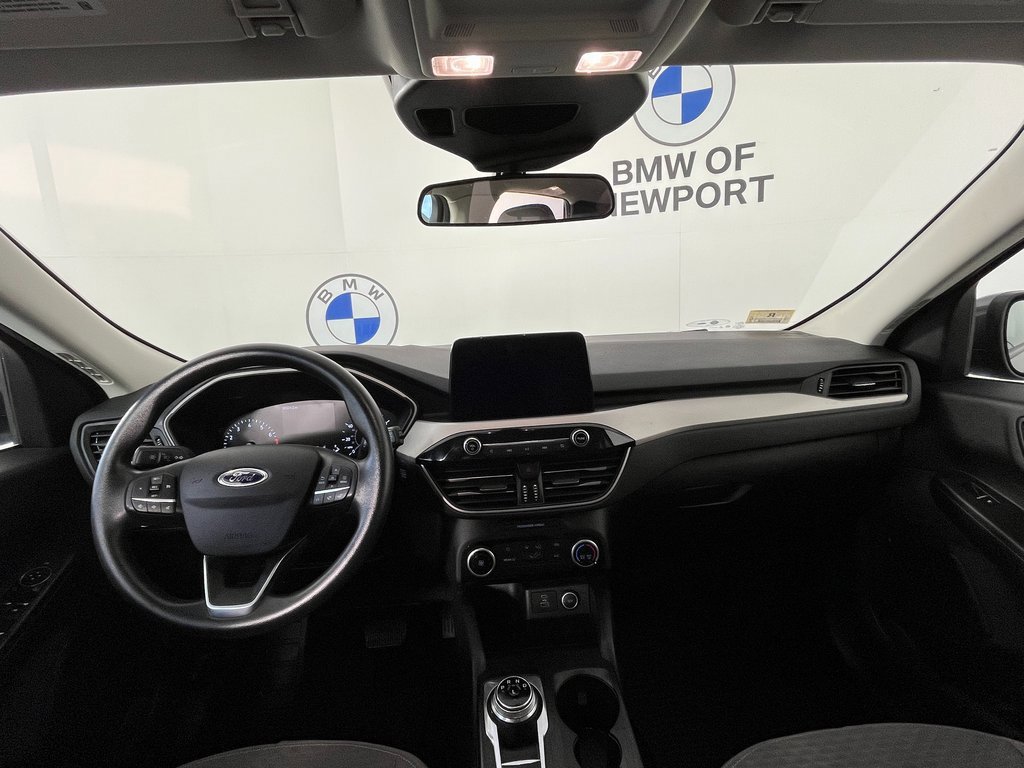 Used 2021 Ford Escape SE image 11