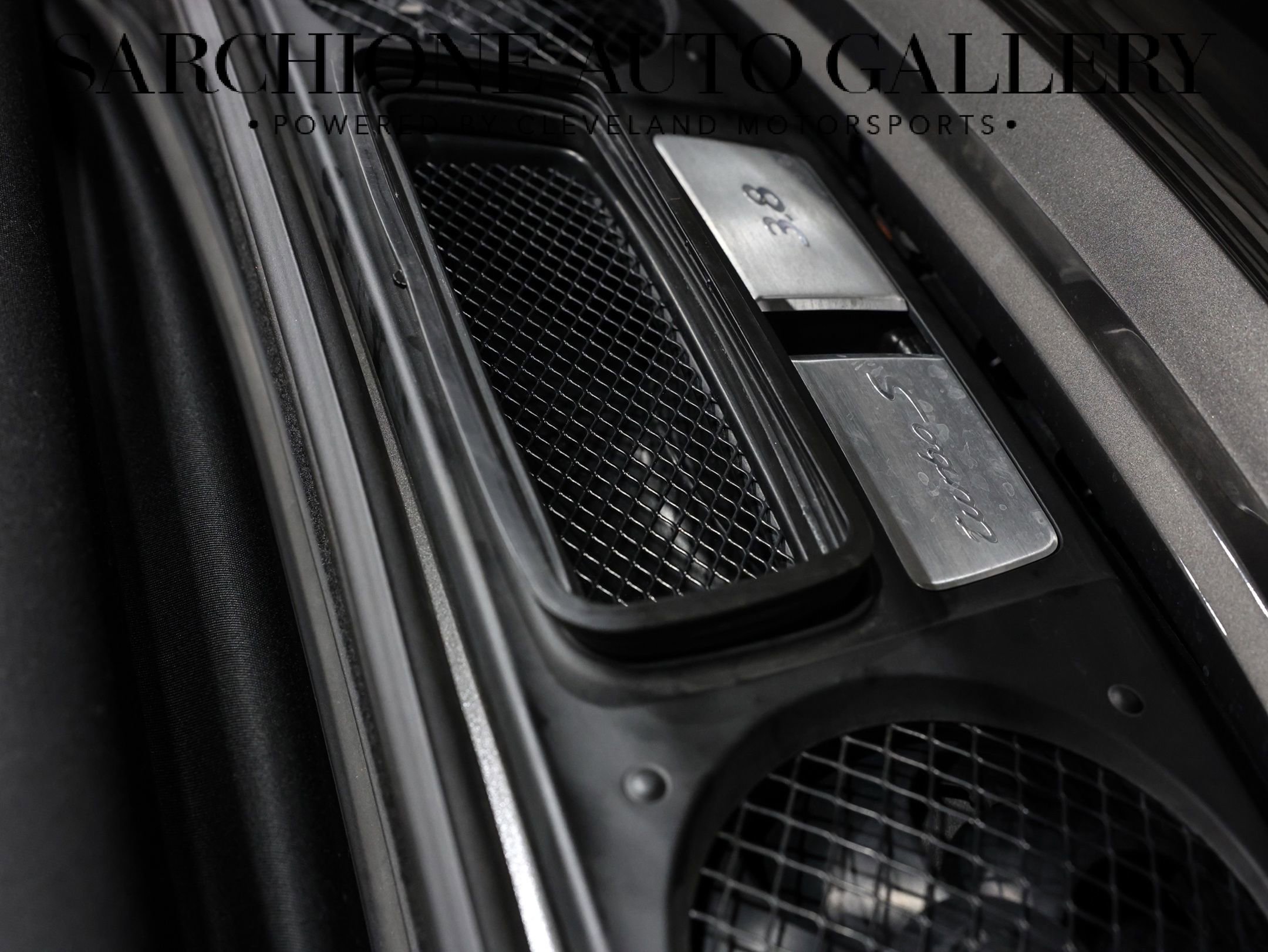 Used 2019 Porsche 911 Turbo S image 31