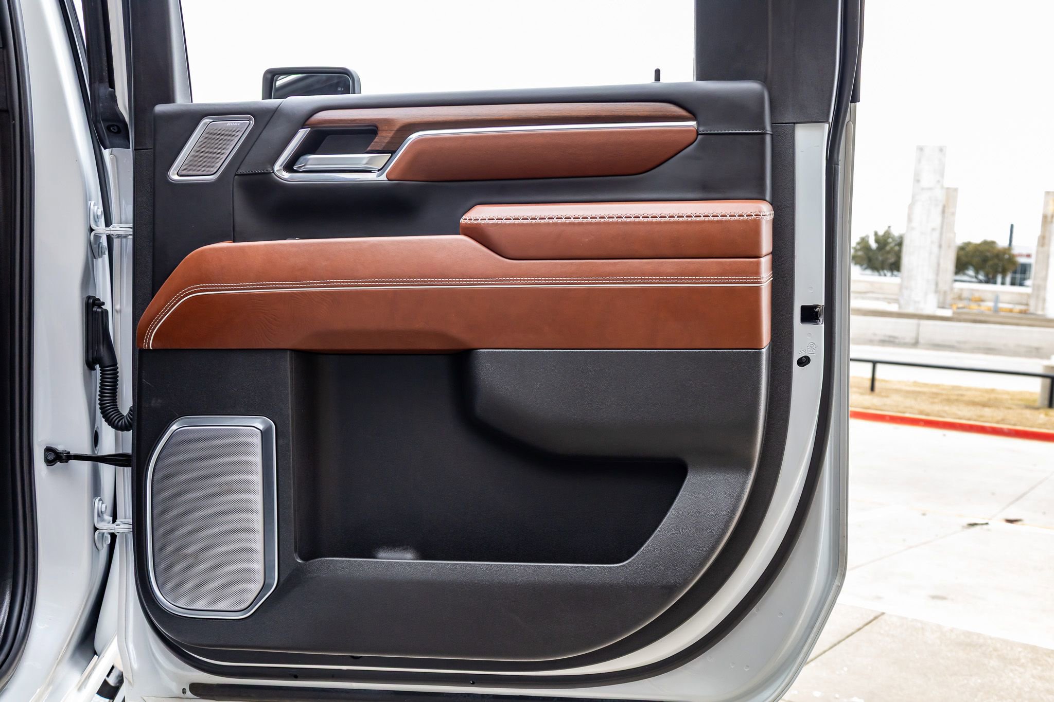 Used 2024 GMC Sierra 2500 Denali Ultimate image 36