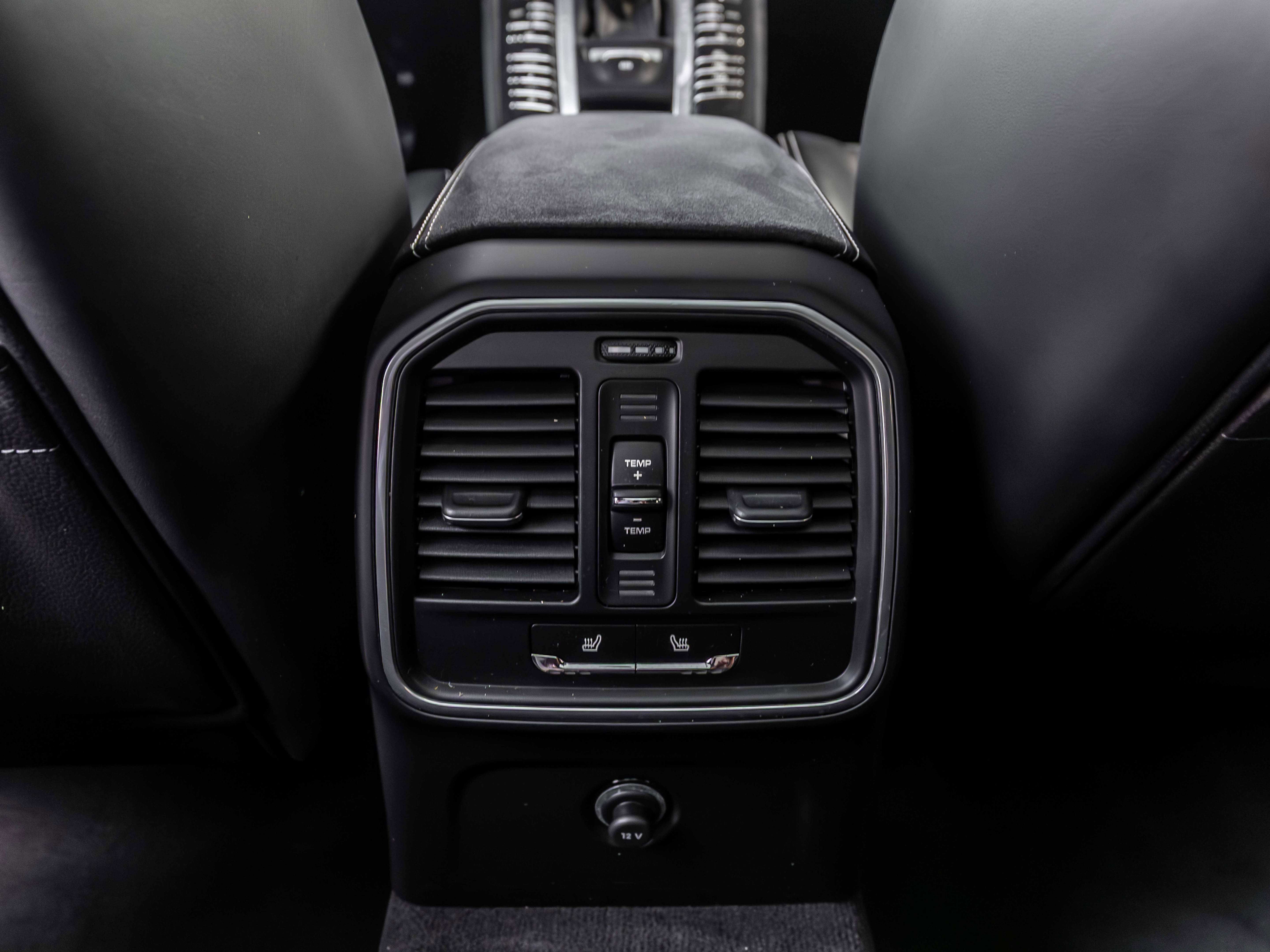 Used 2017 Porsche Macan GTS AWD/4WD image 71