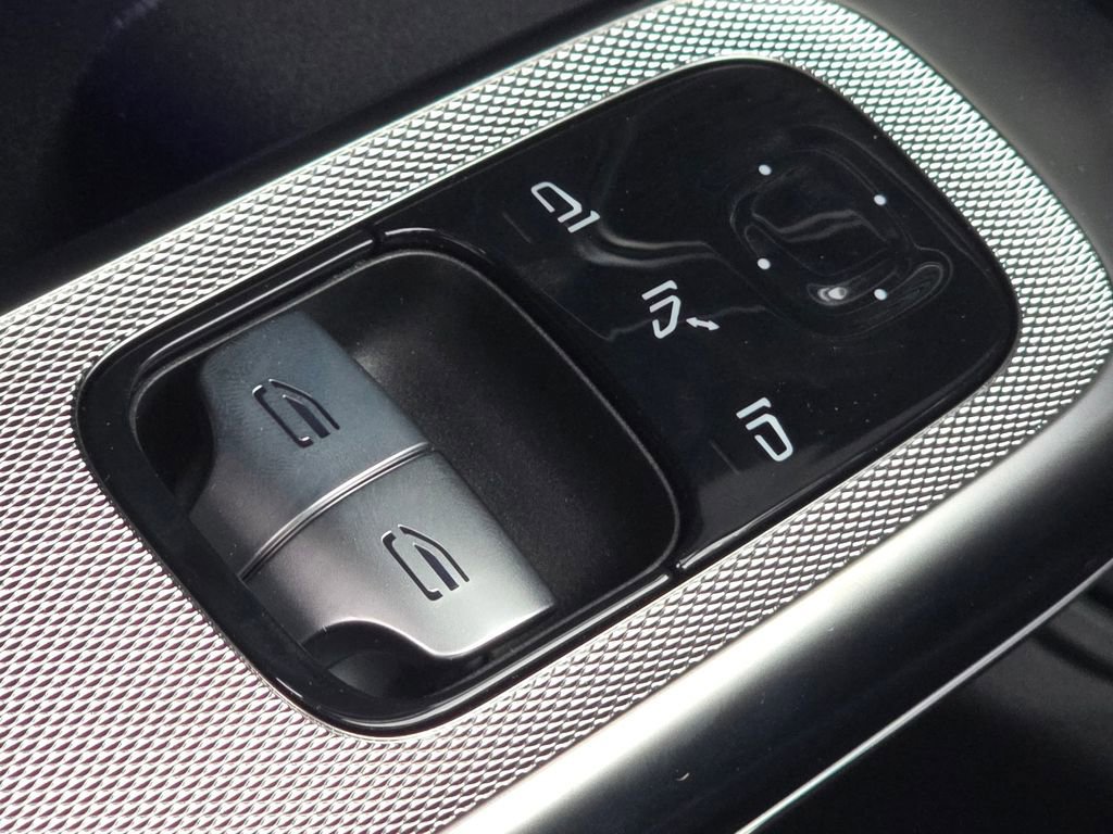 New 2026 Mercedes-Benz CLE 53 AMG 4MATIC Coupe image 25