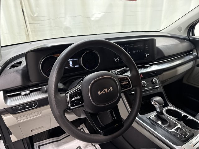 Certified 2023 Kia Carnival LX FWD image 25