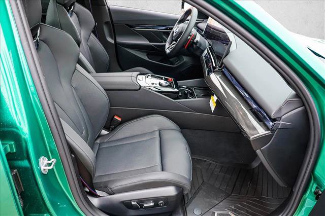 New 2026 BMW M5 w/ Executive Package image 24