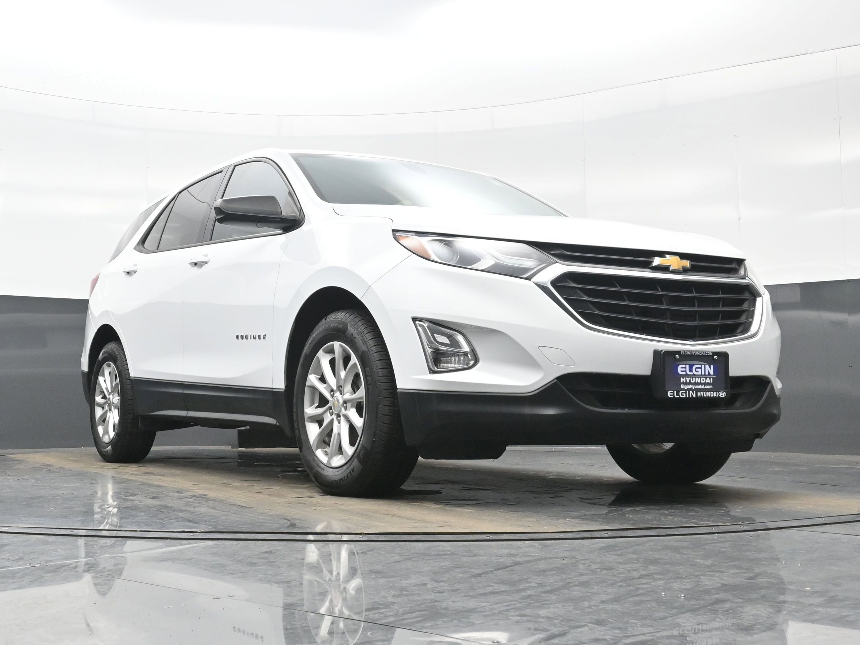 Used 2019 Chevrolet Equinox LS image 31