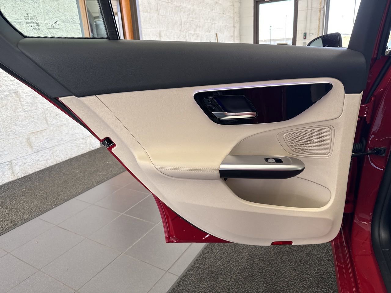 Used 2025 Mercedes-Benz C 300 Sedan image 41