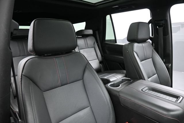 Used 2023 Chevrolet Tahoe RST w/ Luxury Package AWD/4WD image 32