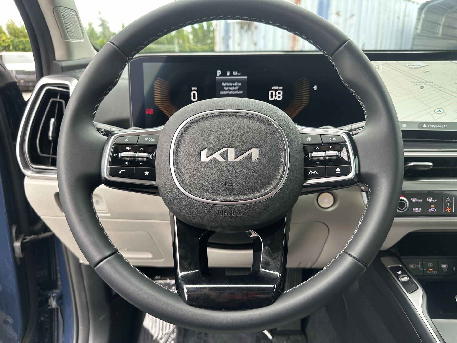 Certified 2025 Kia Sorento EX w/ Panoramic Sunroof Package AWD/4WD image 11