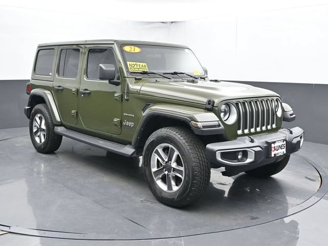Used 2021 Jeep Wrangler Unlimited Sahara w/ Dual Top Group AWD/4WD image 6