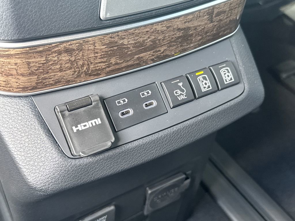 New 2026 Toyota Sienna Platinum AWD/4WD image 15