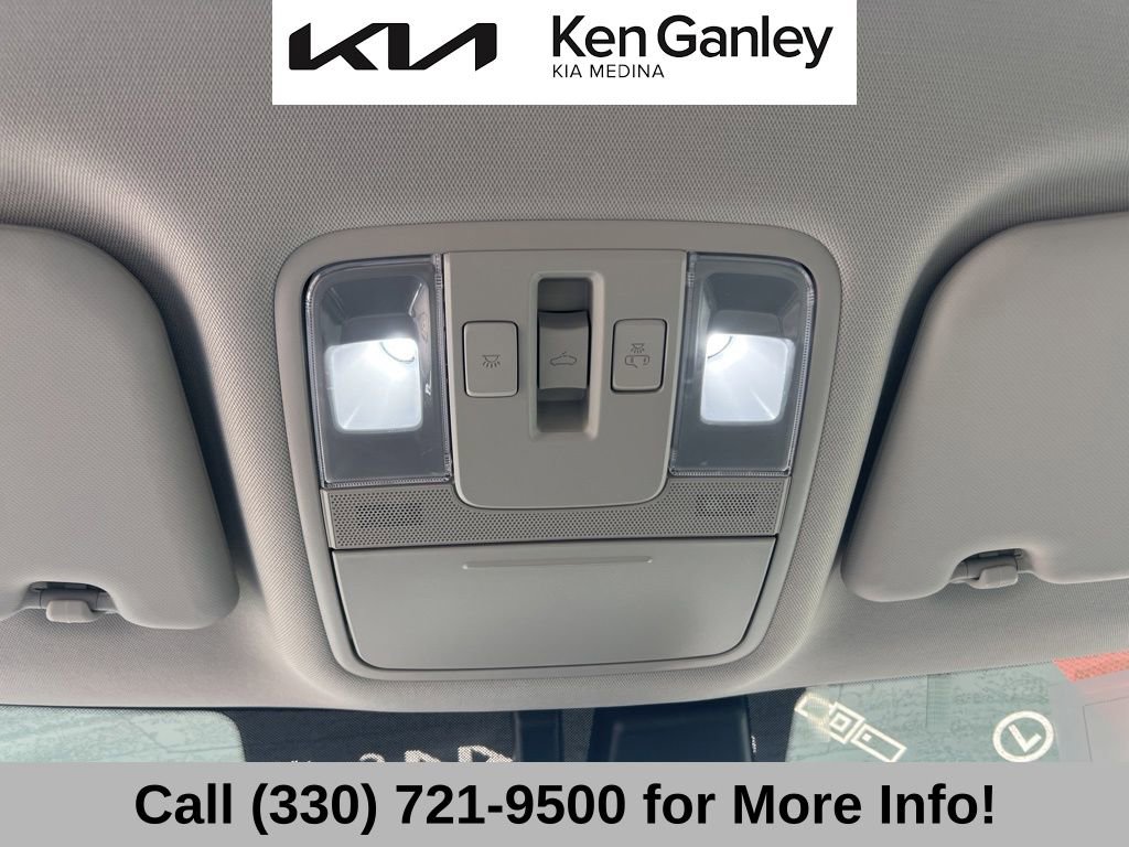 Certified 2025 Kia Soul EX image 41