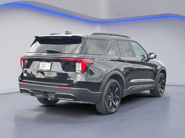 Certified 2025 Ford Explorer ST-Line w/ ST-Line Street Pack AWD/4WD image 6