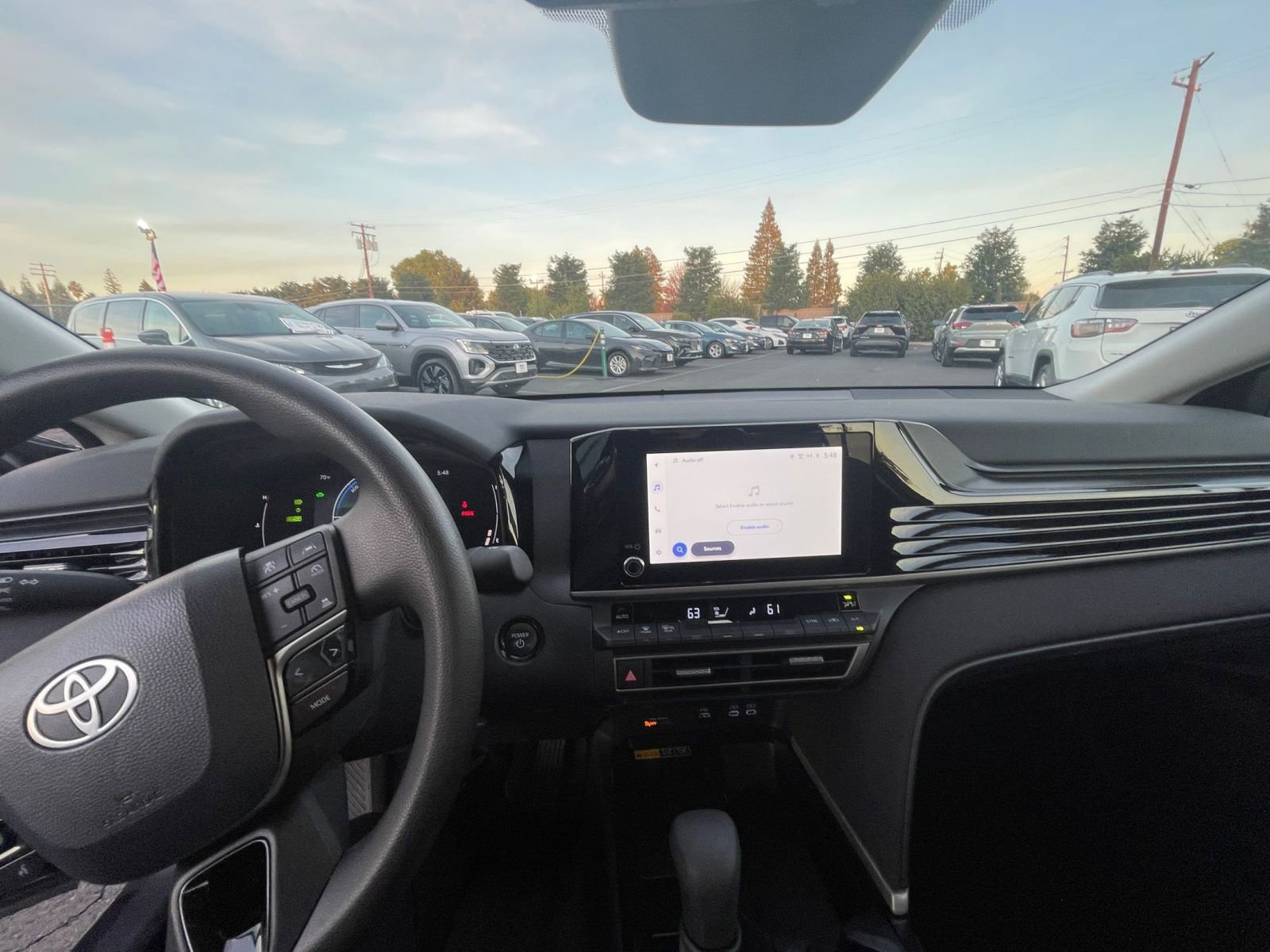 Used 2025 Toyota Camry LE image 27