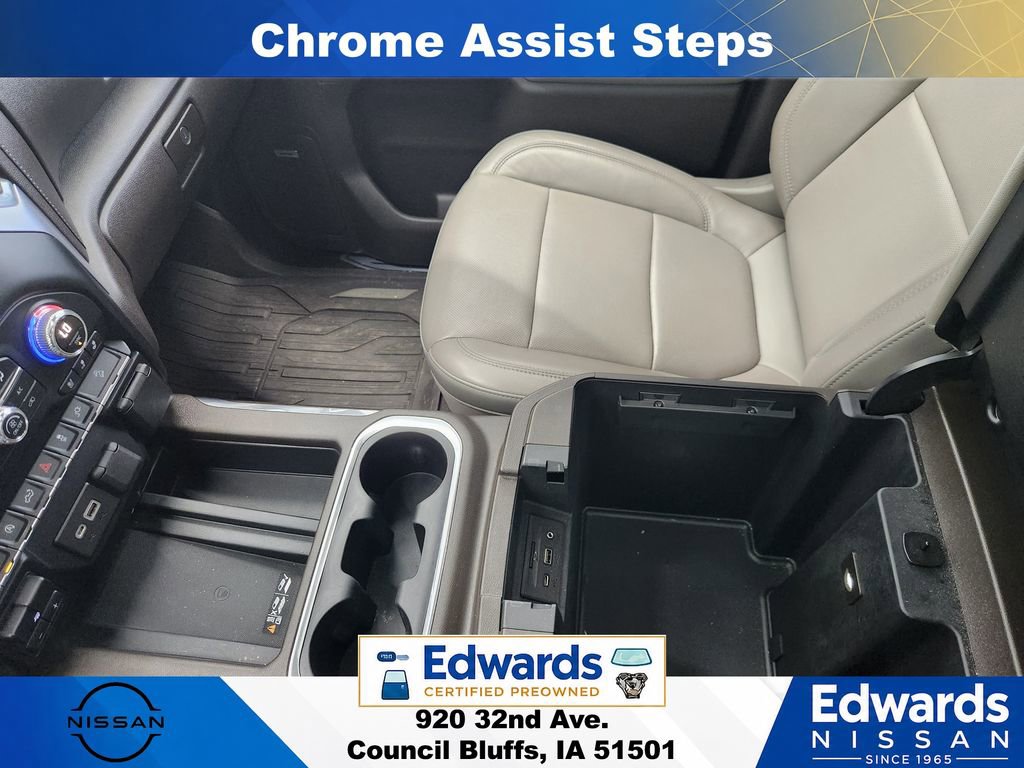 Used 2019 GMC Sierra 1500 SLT w/ SLT Premium Plus Package AWD/4WD image 28