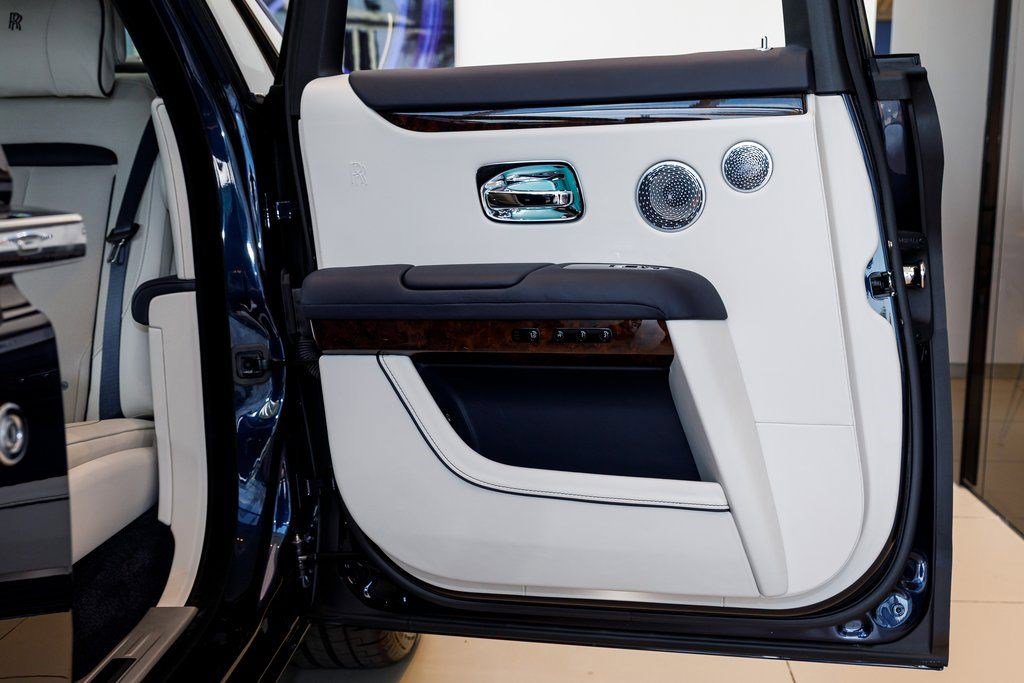 Used 2021 Rolls-Royce Ghost image 33
