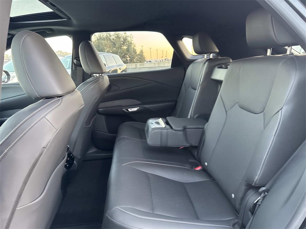Used 2024 Lexus RX 350 Premium image 12