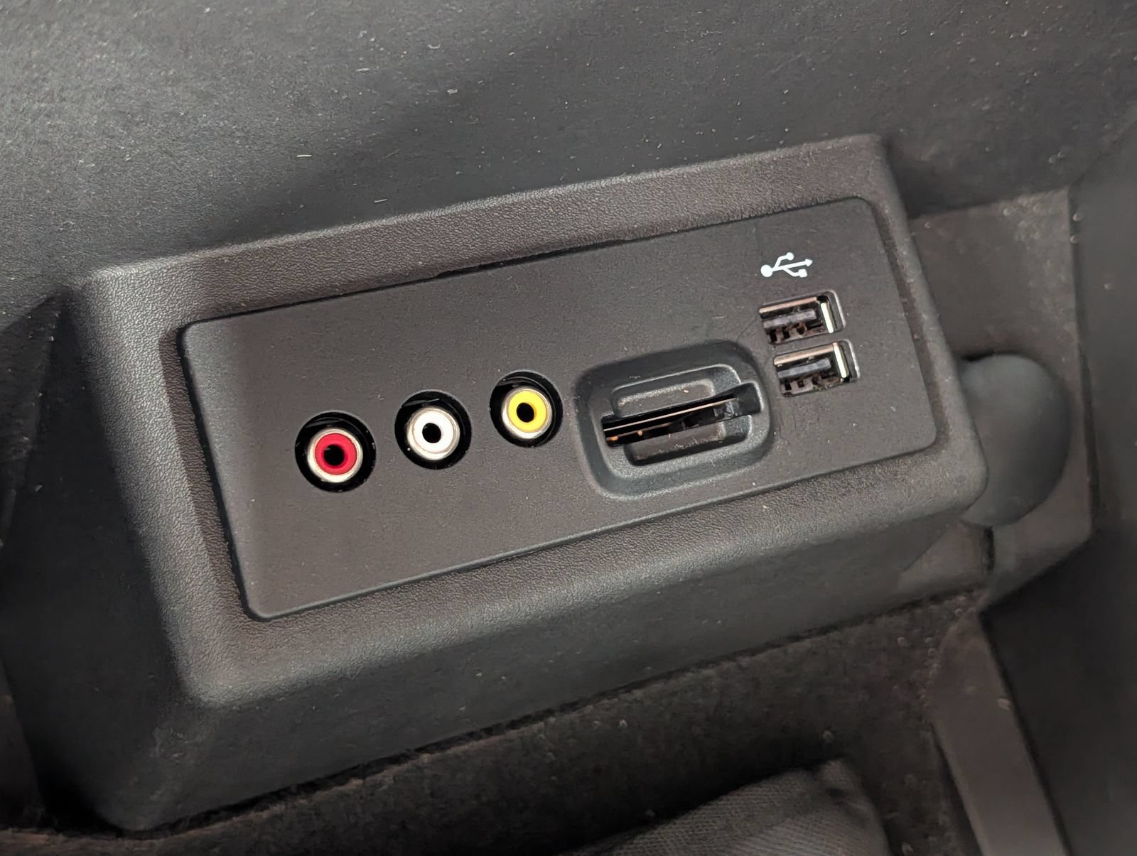 Used 2014 Ford F150 FX4 w/ FX Appearance Package AWD/4WD image 29