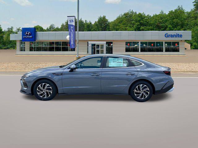 New 2026 Hyundai Sonata Blue FWD image 8