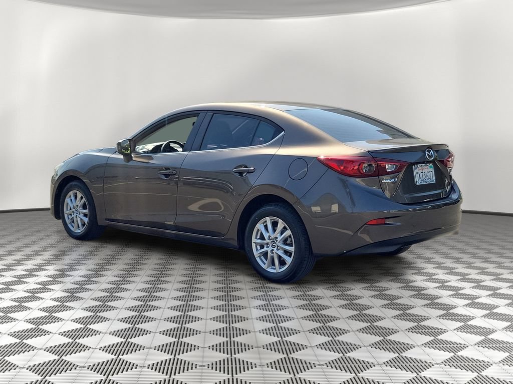 Used 2015 MAZDA MAZDA3 i Touring FWD image 4