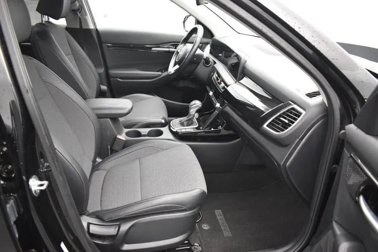 Used 2025 Kia Seltos S FWD image 16