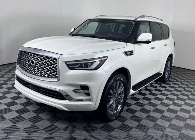 Certified 2024 INFINITI QX80 Luxe image 4