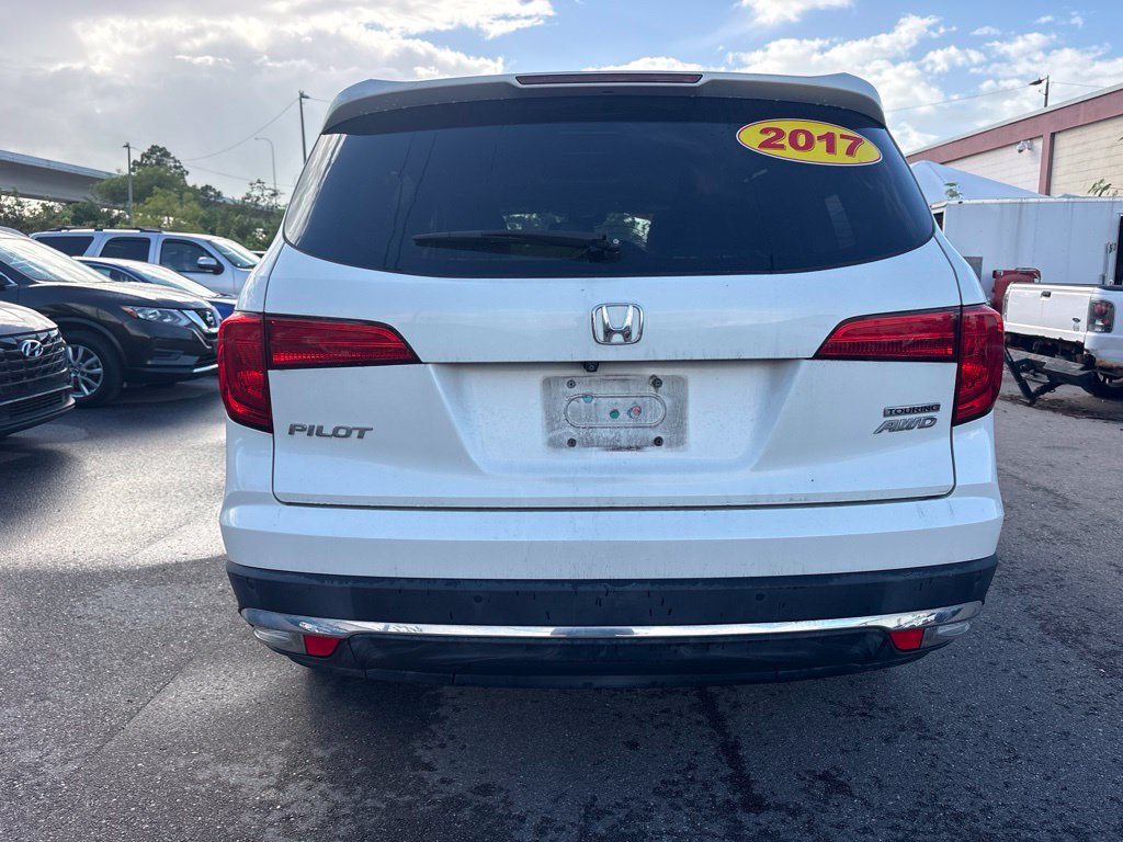 Used 2017 Honda Pilot Touring image 4