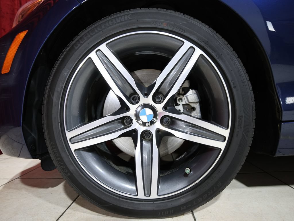 Used 2017 BMW 230i Convertible RWD image 8