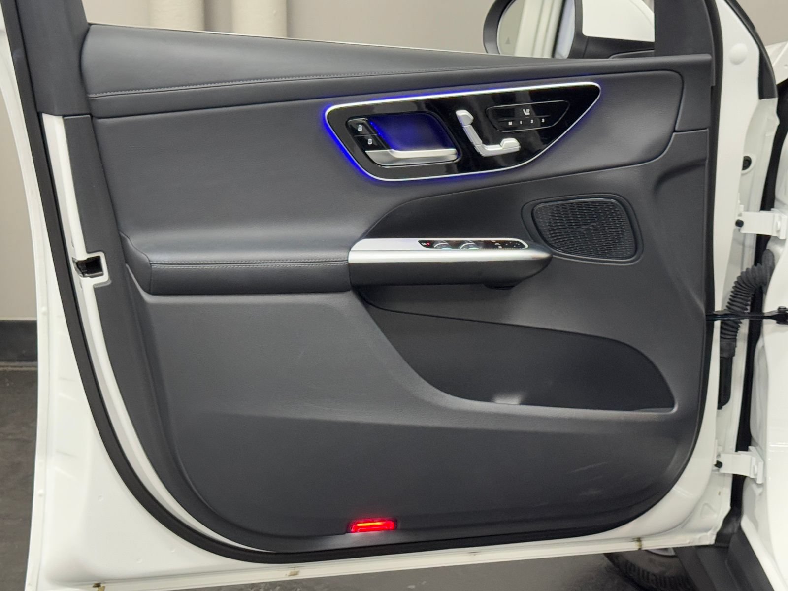 Used 2023 Mercedes-Benz GLC 300 image 20