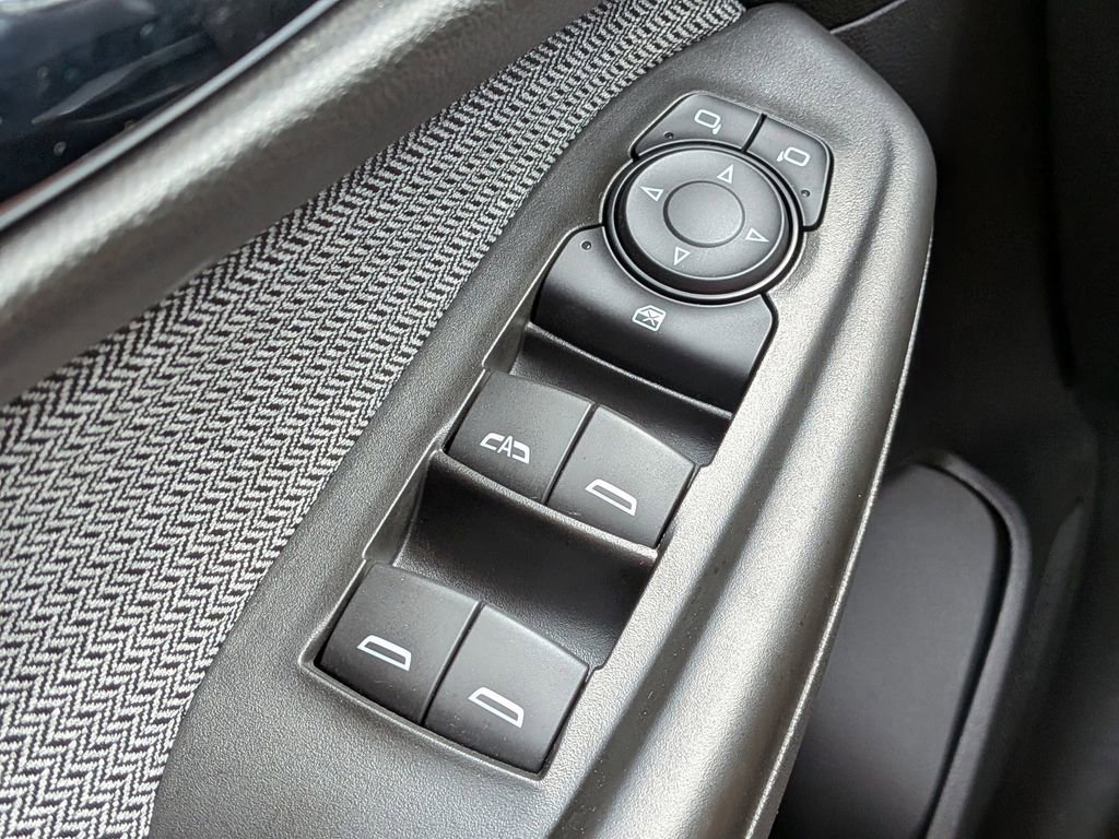 Used 2024 Chevrolet TrailBlazer LT w/ Driver Confidence Package image 23