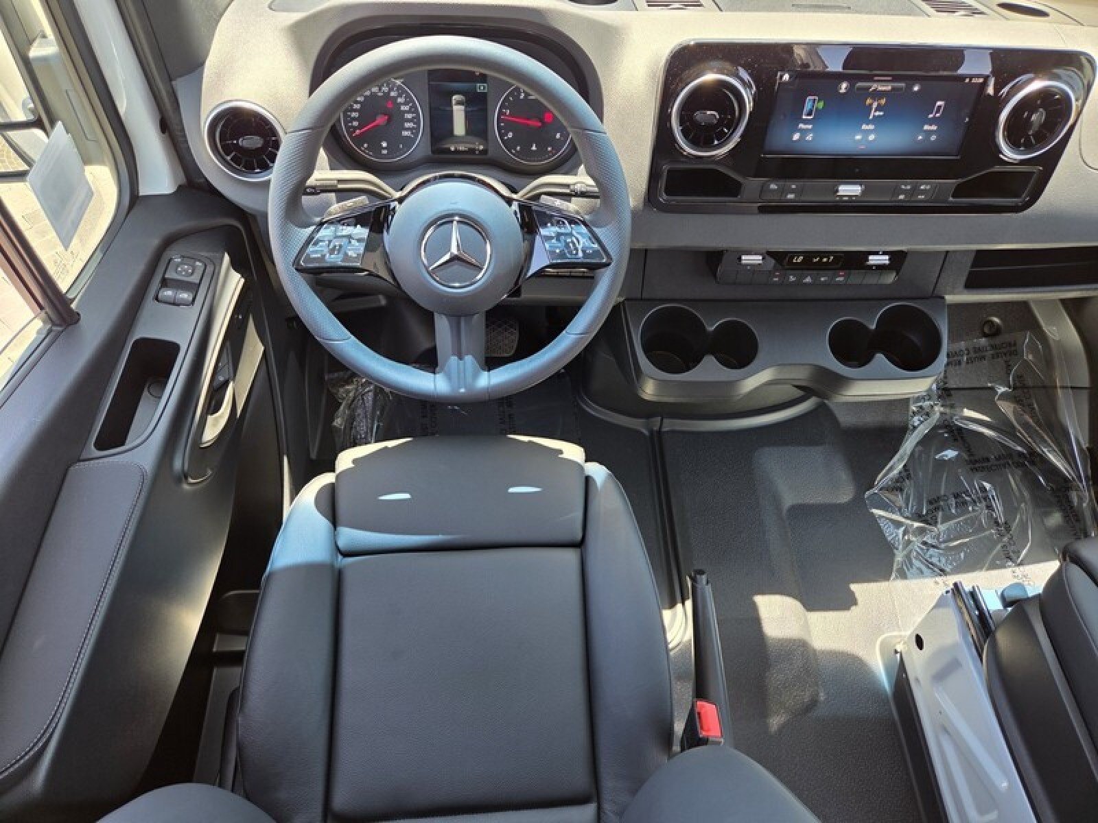 New 2026 Mercedes-Benz Sprinter 3500 image 17