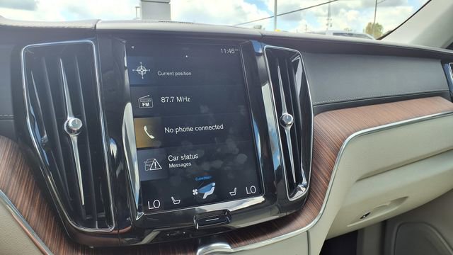 Used 2020 Volvo XC60 T5 Inscription image 24