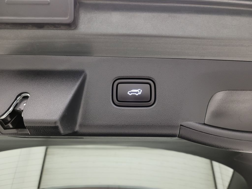 Used 2023 Hyundai Tucson SEL image 2